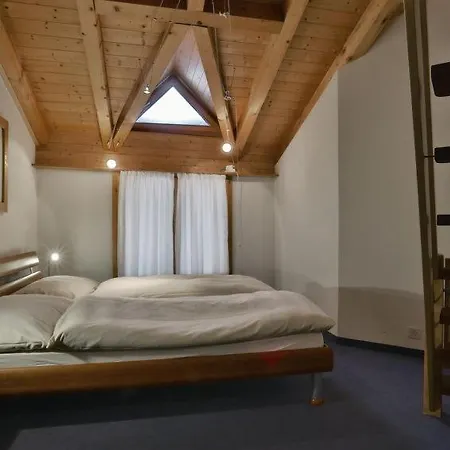 Sleeps 6 Wifi T031295 アパート